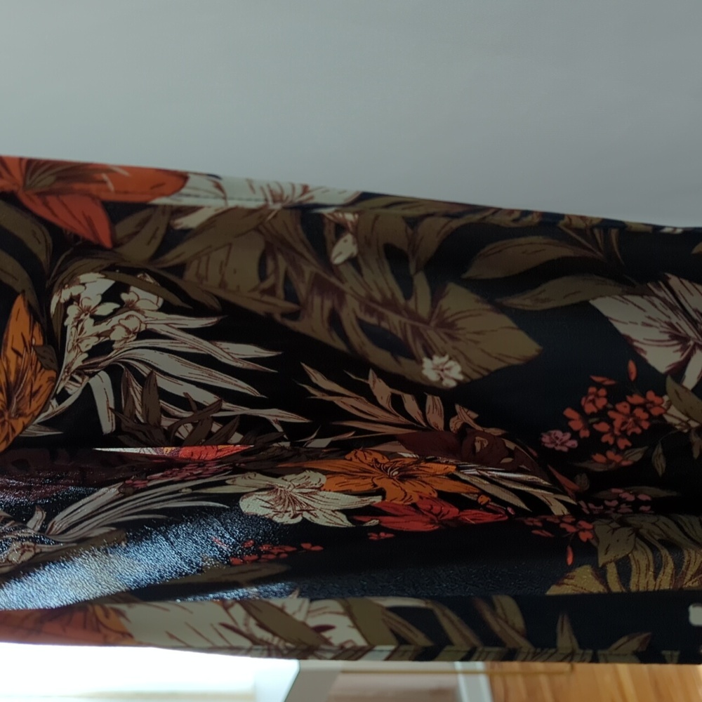 Lulu's Take a Holiday Navy Blue Tropical Print Maxi Dress l Size Small - Picture 6 of 6